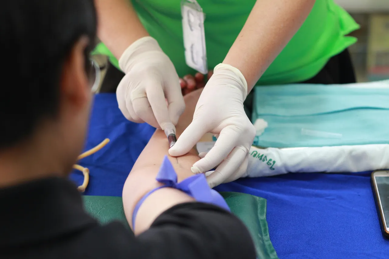 Adentris brand asset featured on adentris.com