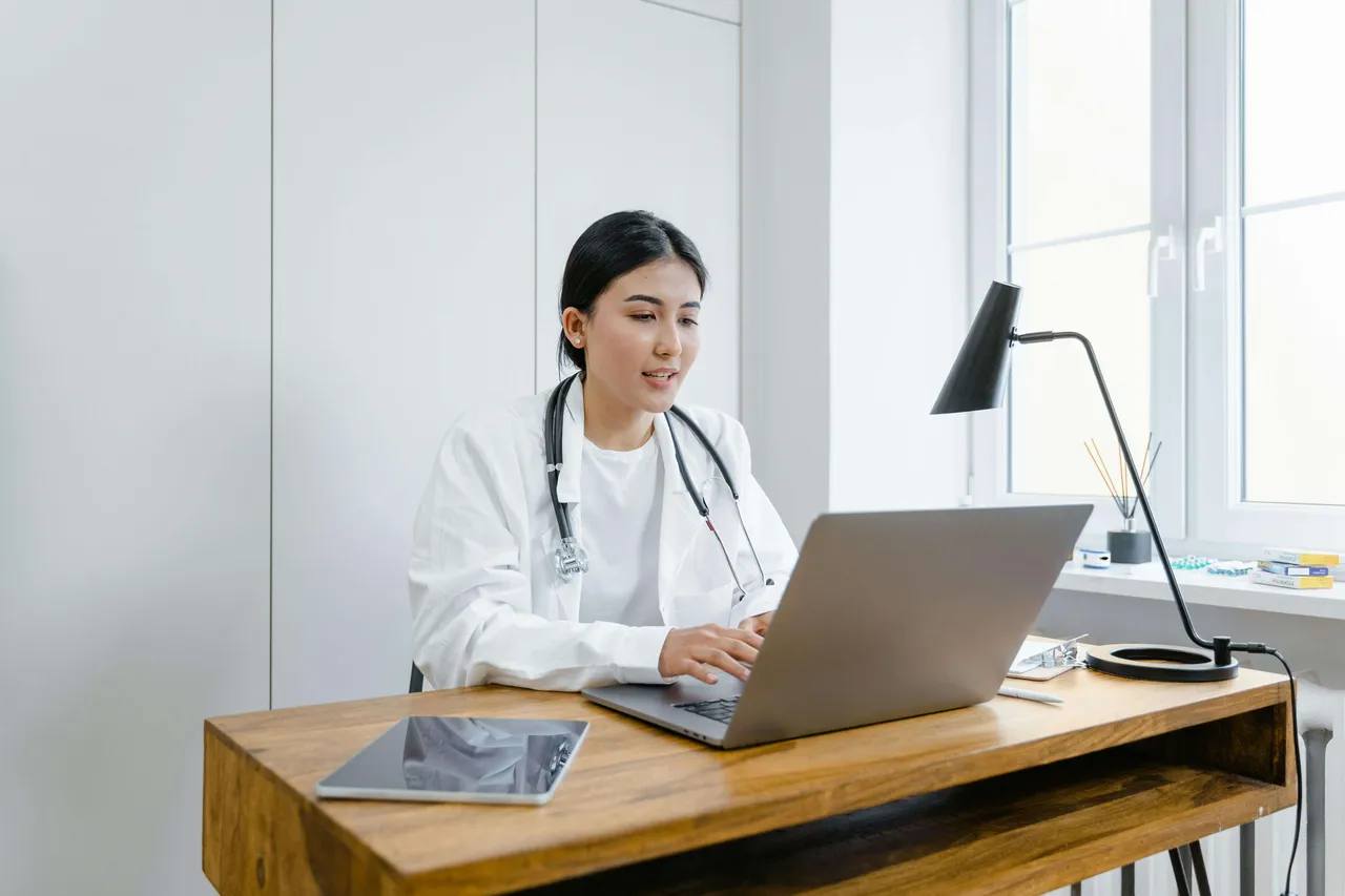 Counsel Health brand asset featured on counselhealth.com
