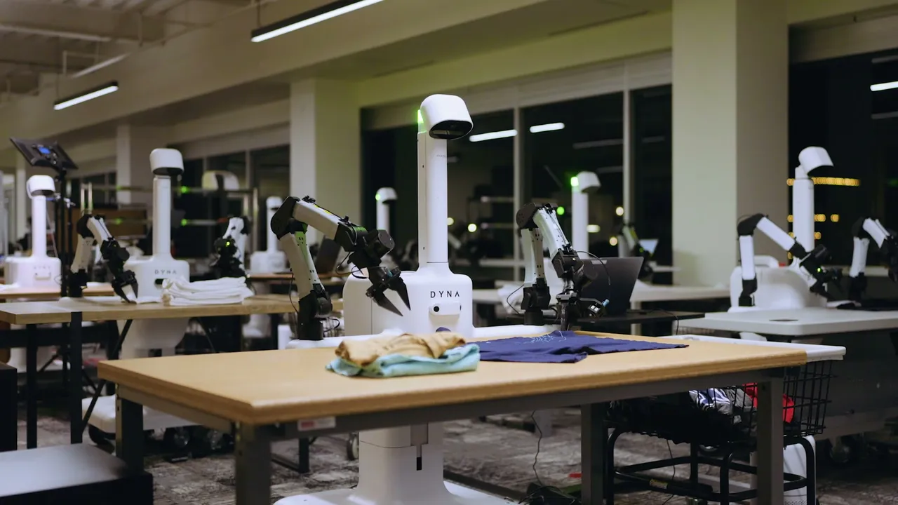 Dyna Robotics brand asset featured on dyna.co