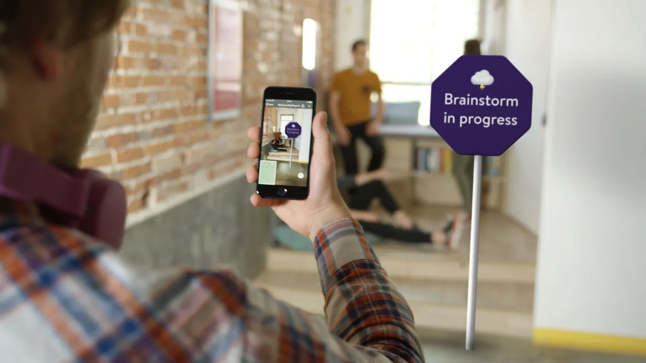 Estimote, Inc. brand asset featured on blog.estimote.com