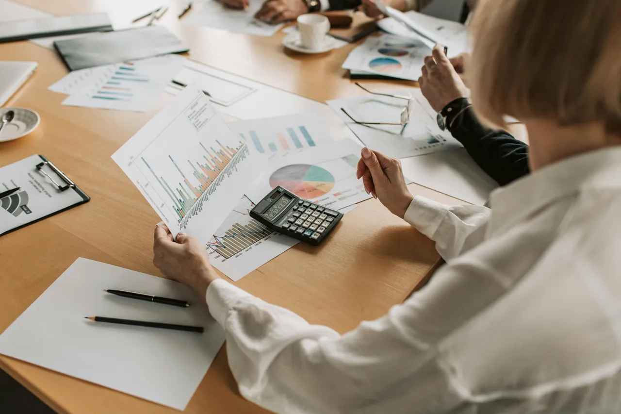 Extern brand asset featured on extern.com