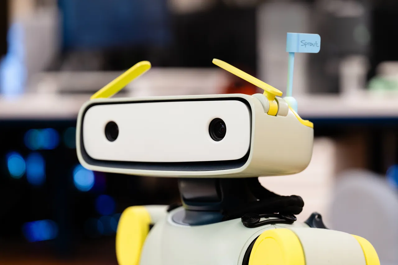 Fauna Robotics (acquired by Amazon) brand asset featured on faunarobotics.com
