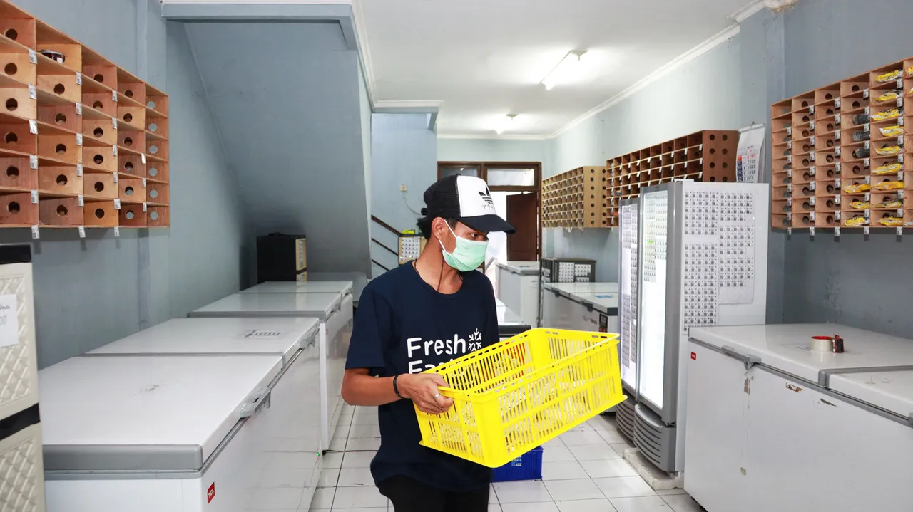 Fresh Factory brand asset featured on freshfactory.id