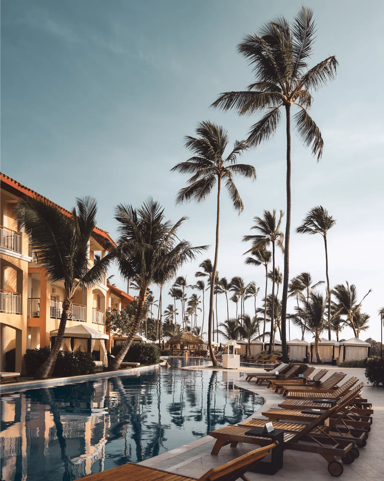 GuruHotel brand asset featured on guruhotel.com