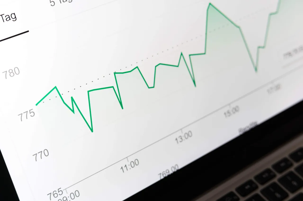 Haystack brand asset featured on usehaystack.io