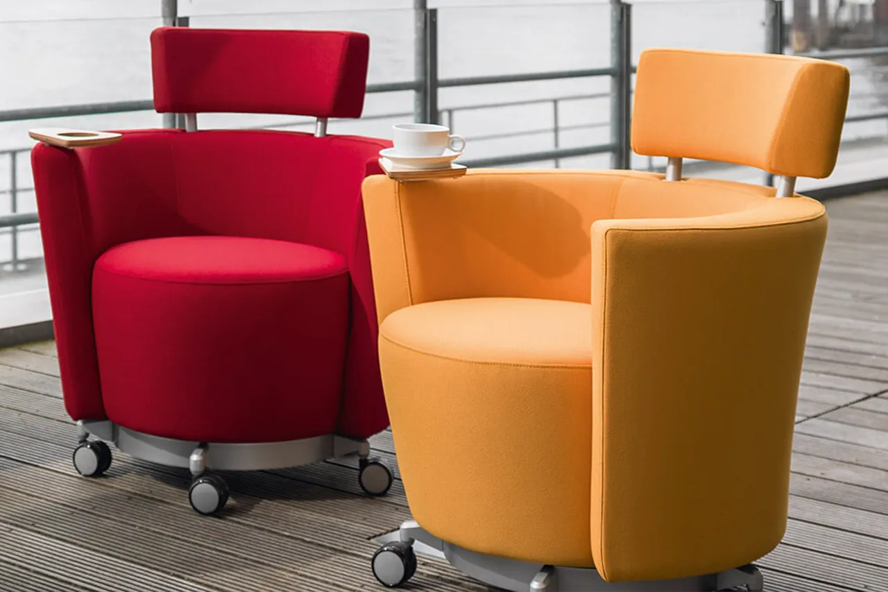 Hello Chair brand asset featured on hotelmanagement.net