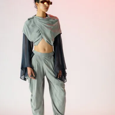 Inporia brand asset featured on fashionschooldaily.com