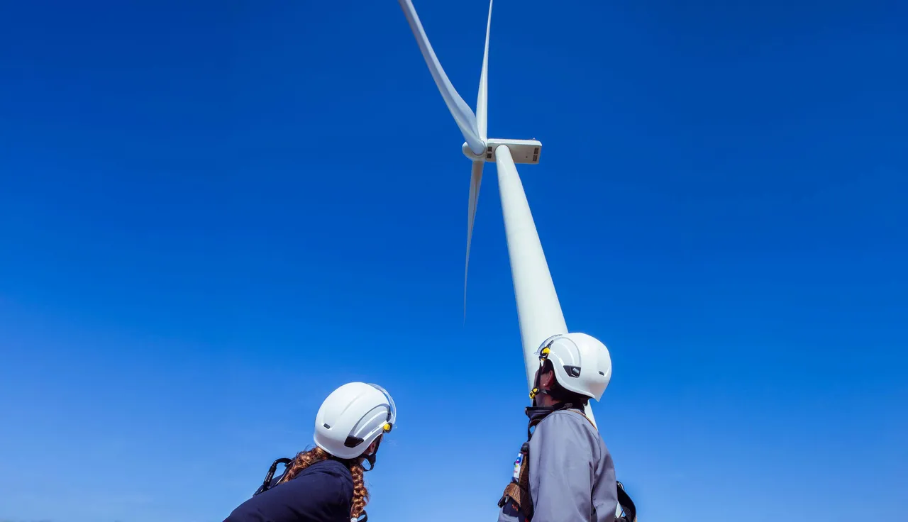 Lithium Technologies brand asset featured on journal-des-actionnaires.totalenergies.com