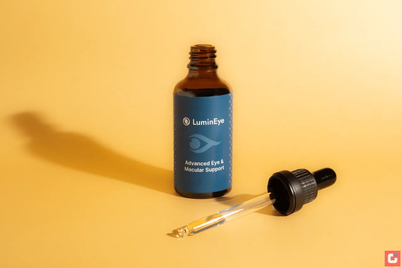 Lumineye brand asset featured on pixoneye.com