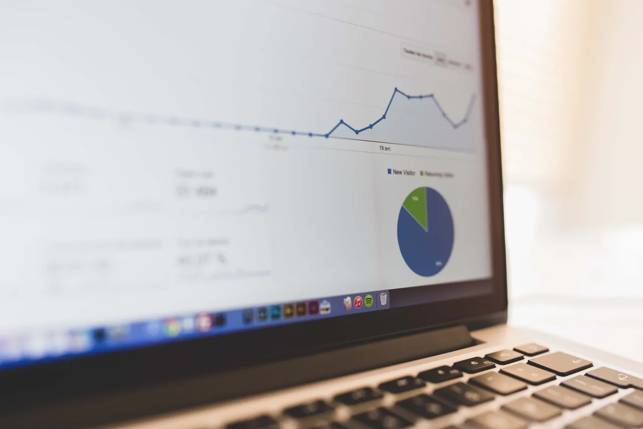 Mattermark brand asset featured on mattermark.com