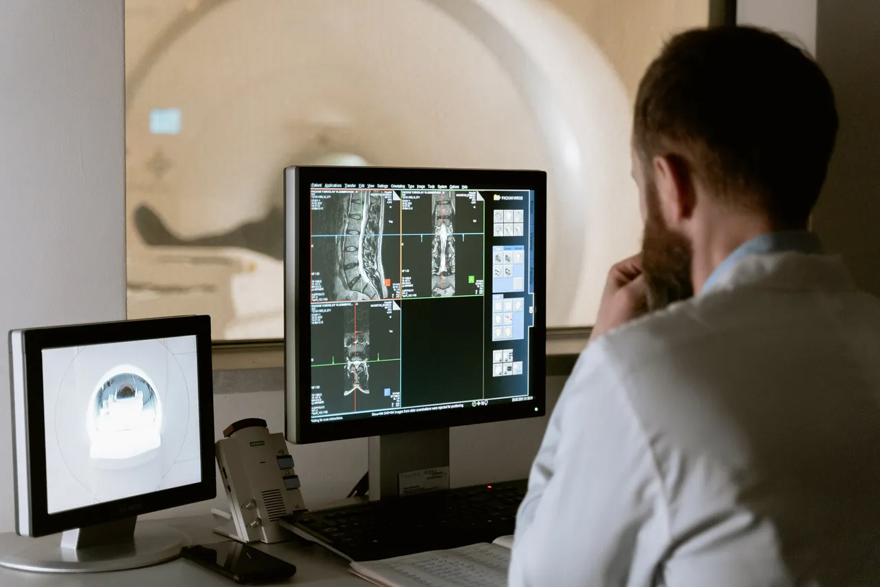 NexHealth brand asset featured on nexhealth.com