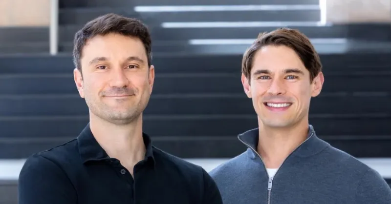 Periodic Labs brand asset featured on techfundingnews.com