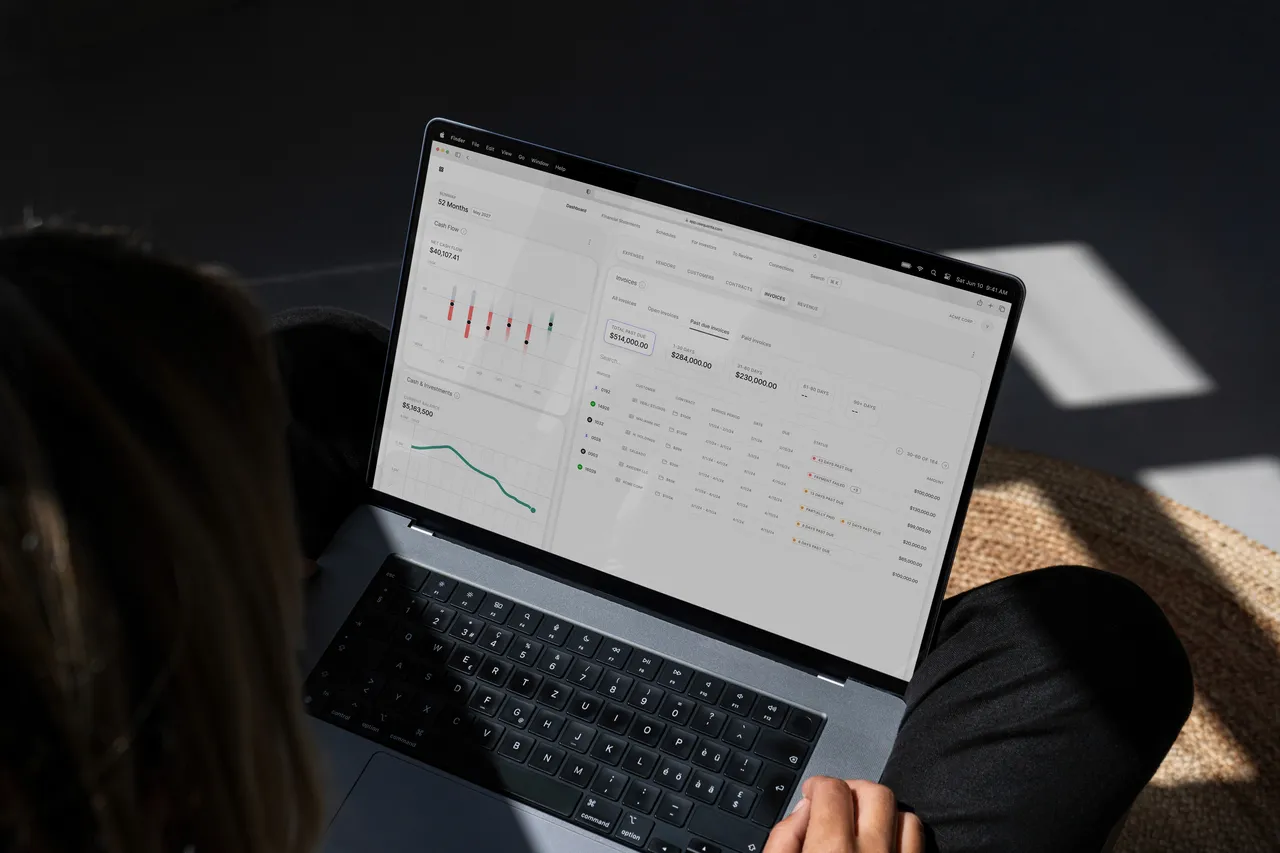 Quanta brand asset featured on usequanta.com
