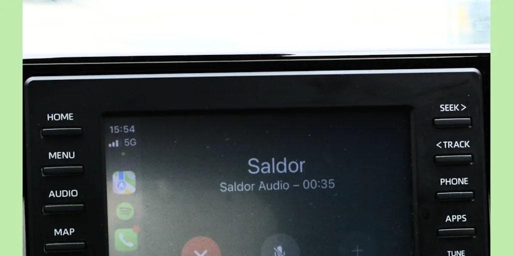 Saldor brand asset featured on producthunt.com
