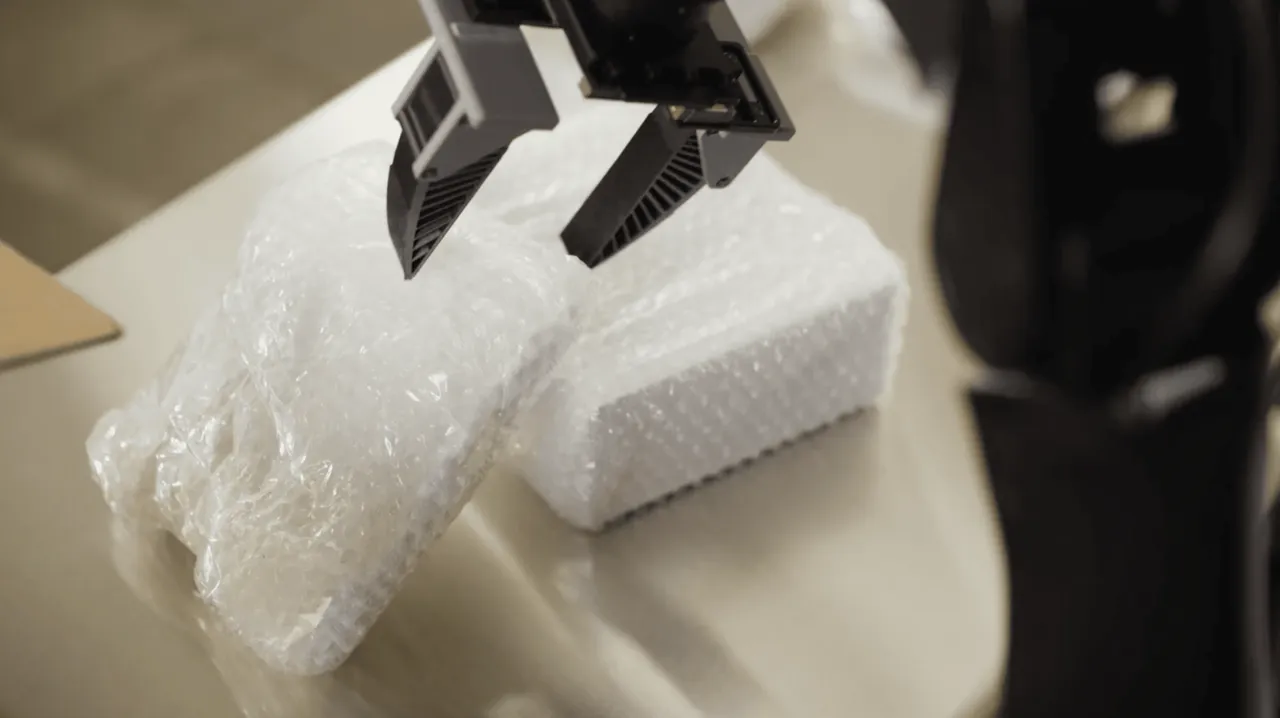 Verne Robotics brand asset featured on vernerobotics.com