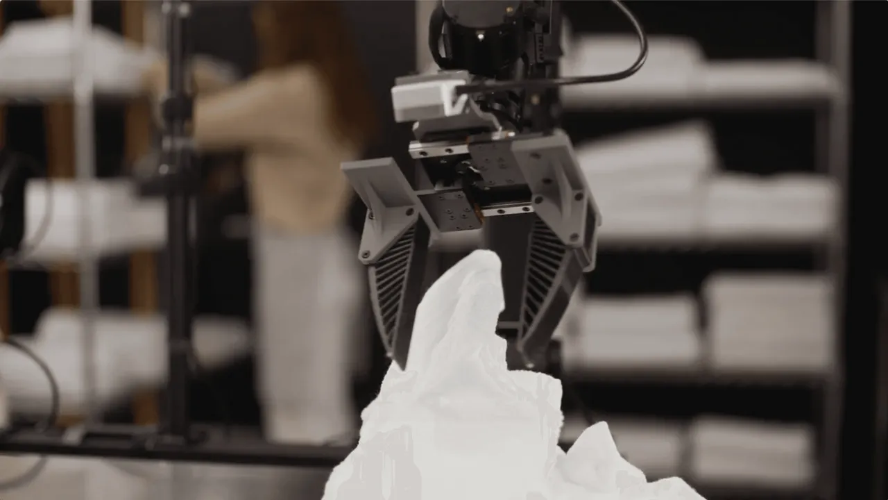 Verne Robotics brand asset featured on vernerobotics.com