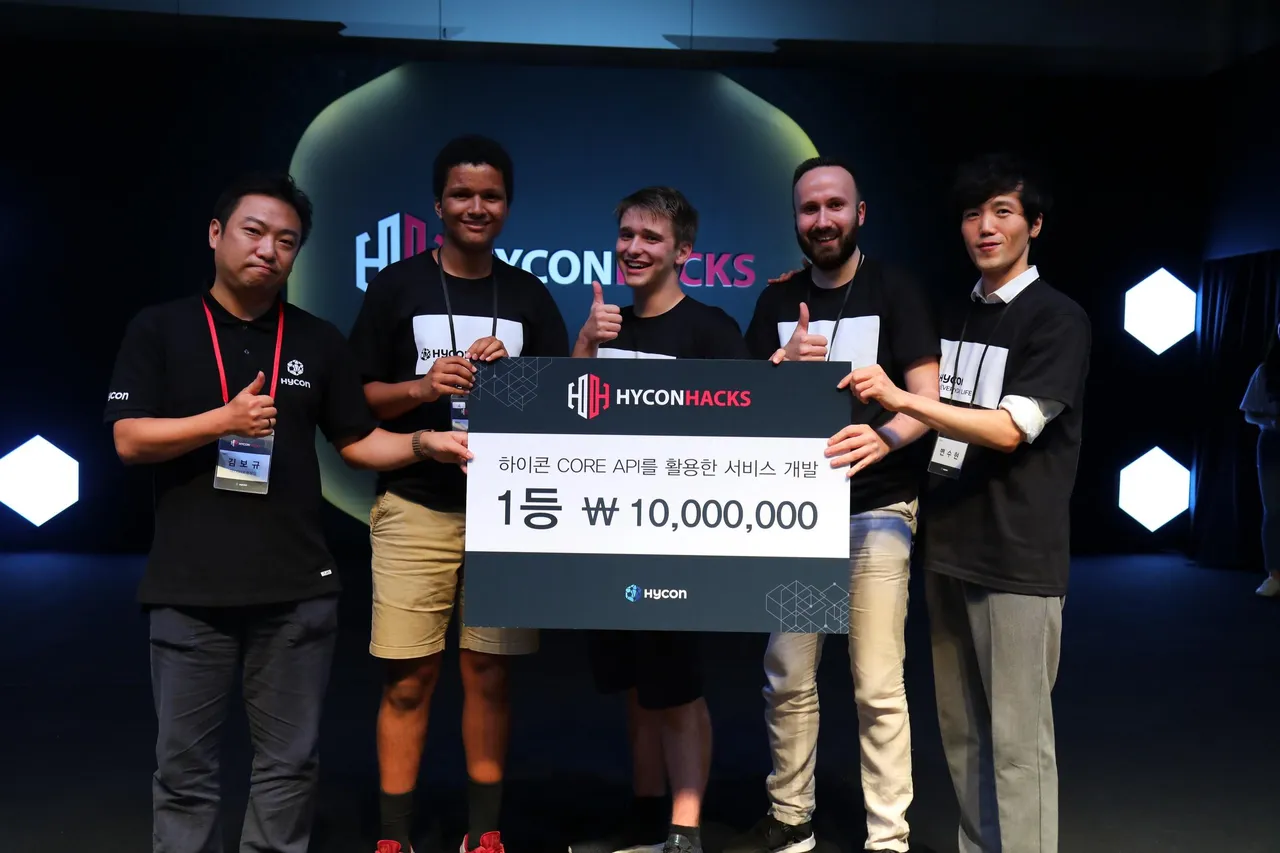 WorldQL brand asset featured on jackson.sh