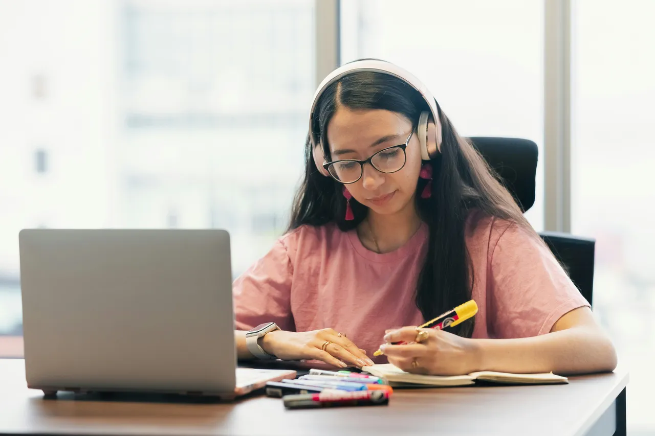 YouLearn brand asset featured on youlearn.ai